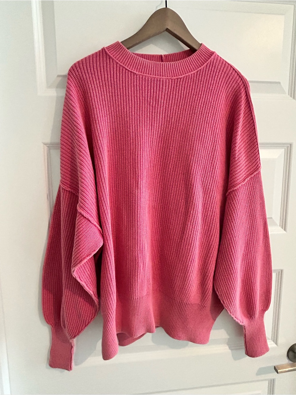 Aerie Oversize Pink Sweater Size M